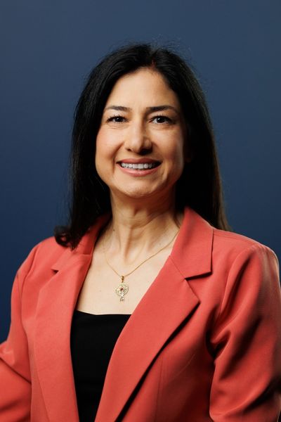Dr. Edit Khachatryan